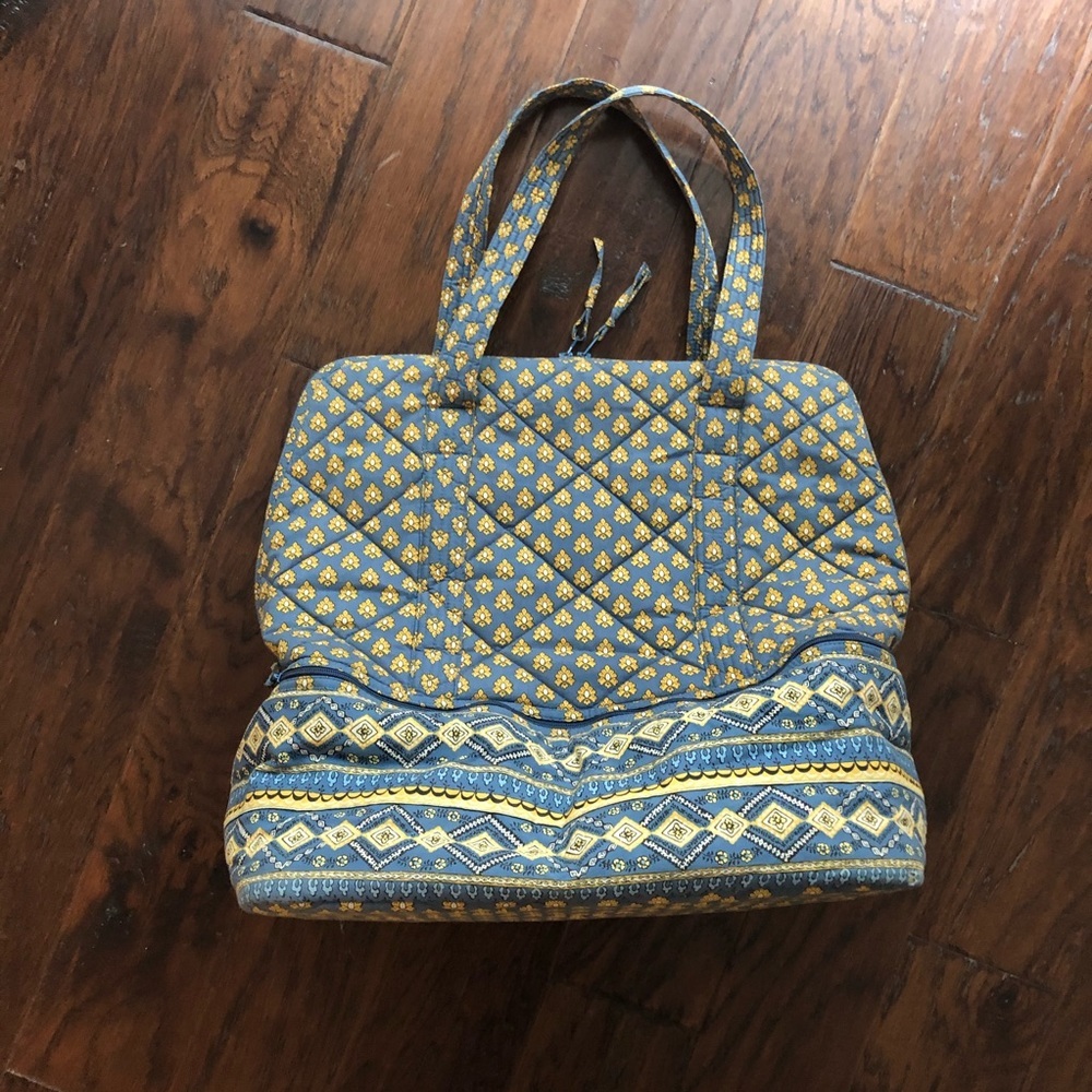 Travel Shoulder bag - Picture 7 of 15